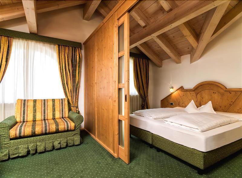 Hotel Leading Relax Maria 4*