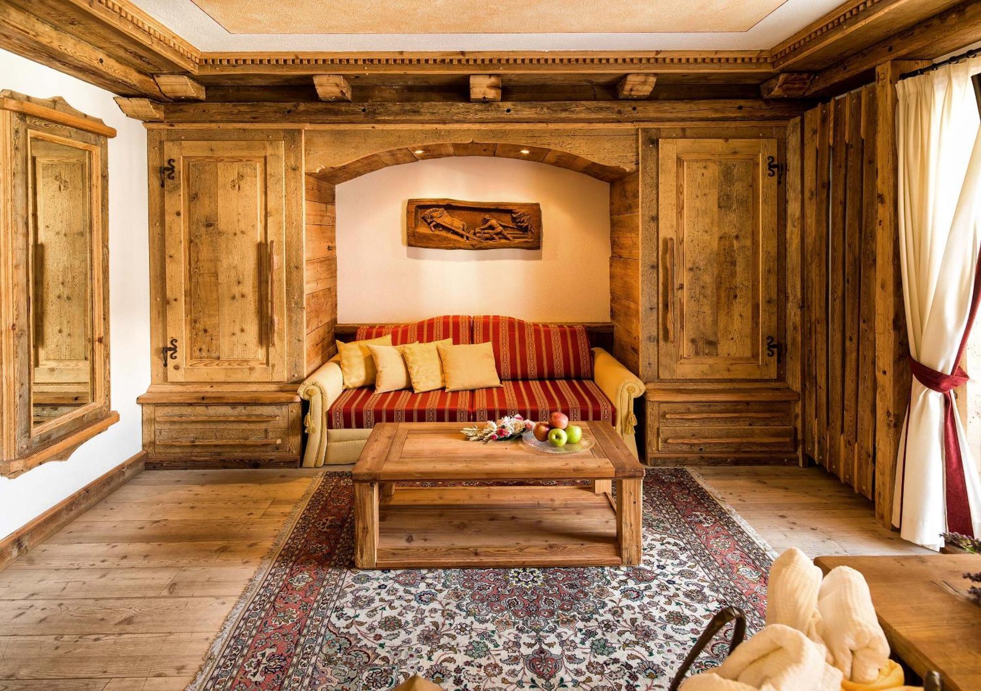 Leading Relax Maria Hotel 4*